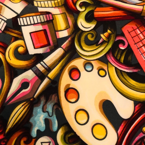 Lularoe Art leggings - Picture 3 of 4